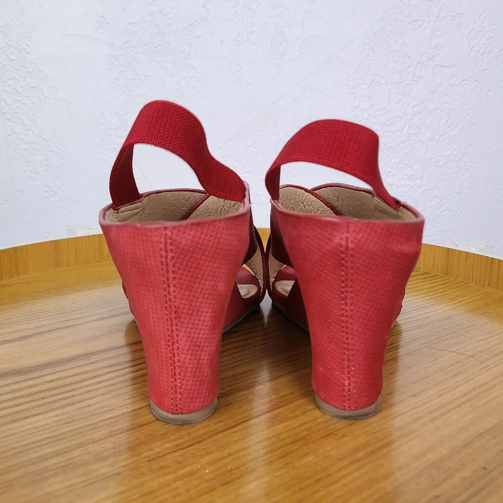 Matisse Harlow Red Leather Slingback Wedges